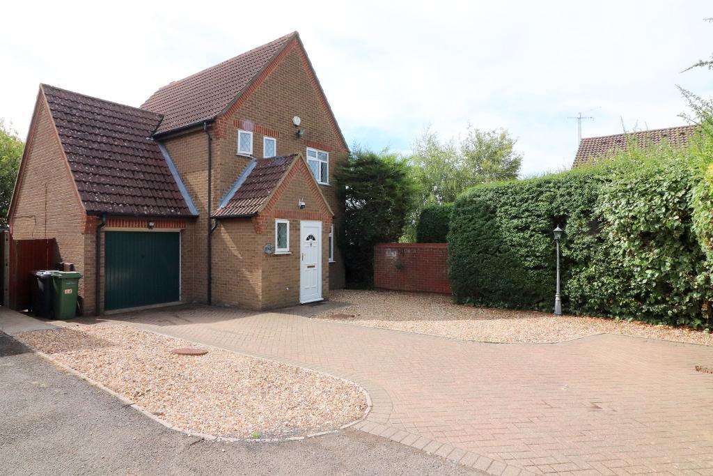 3 Bedroom Detached For Sale In Chard Drive, Luton, Bedfordshire, LU3 ...