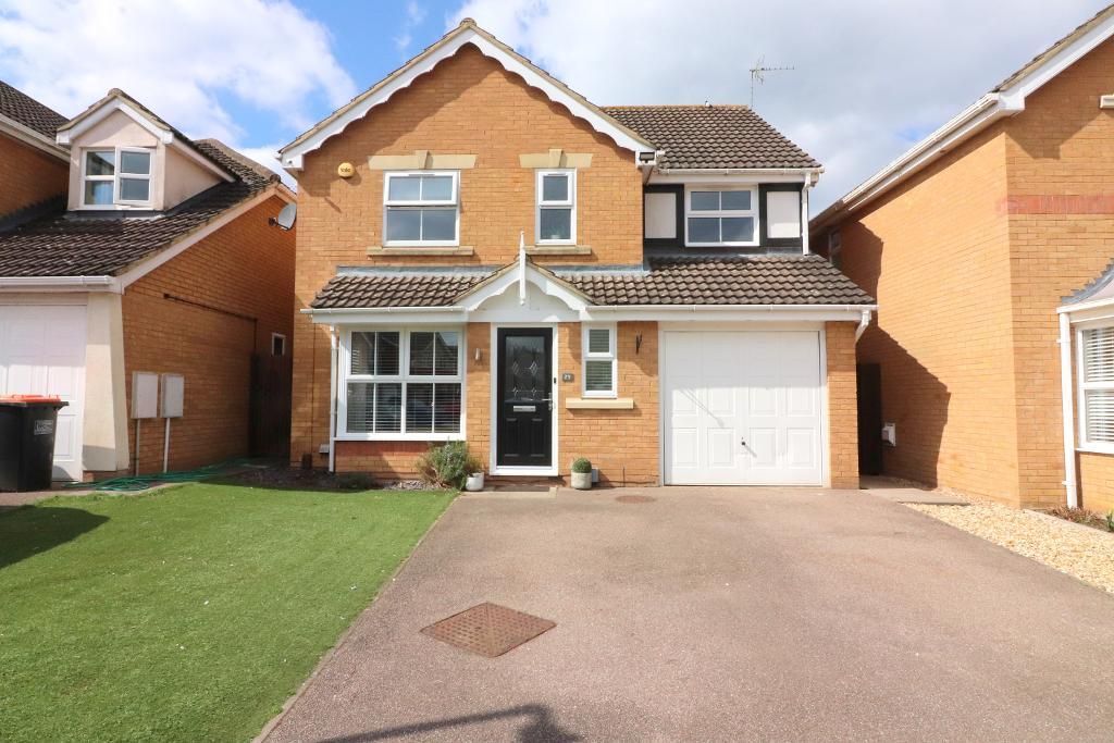 Smithcombe Close, Barton Le Clay, Bedfordshire, MK45 4PL