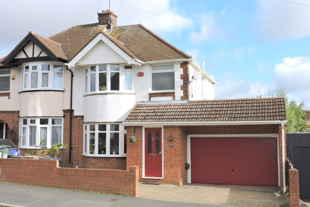 Walcot Avenue, Luton, Bedfordshire, LU2 0PW