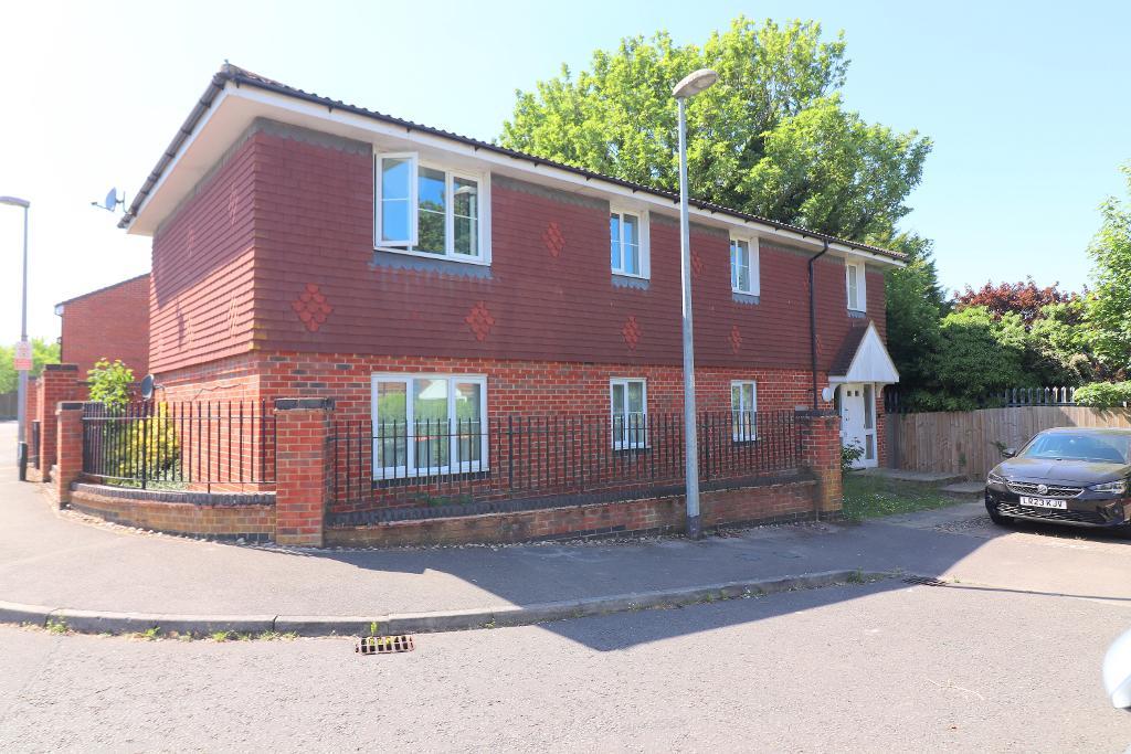 Kiln Way, Dunstable, Bedfordshire, LU5 4GZ