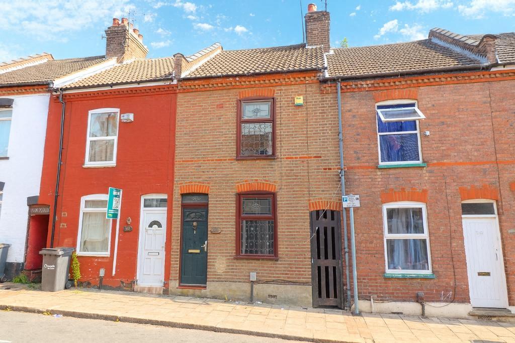 Ridgway Road, Luton, Bedfordshire, LU2 7RT