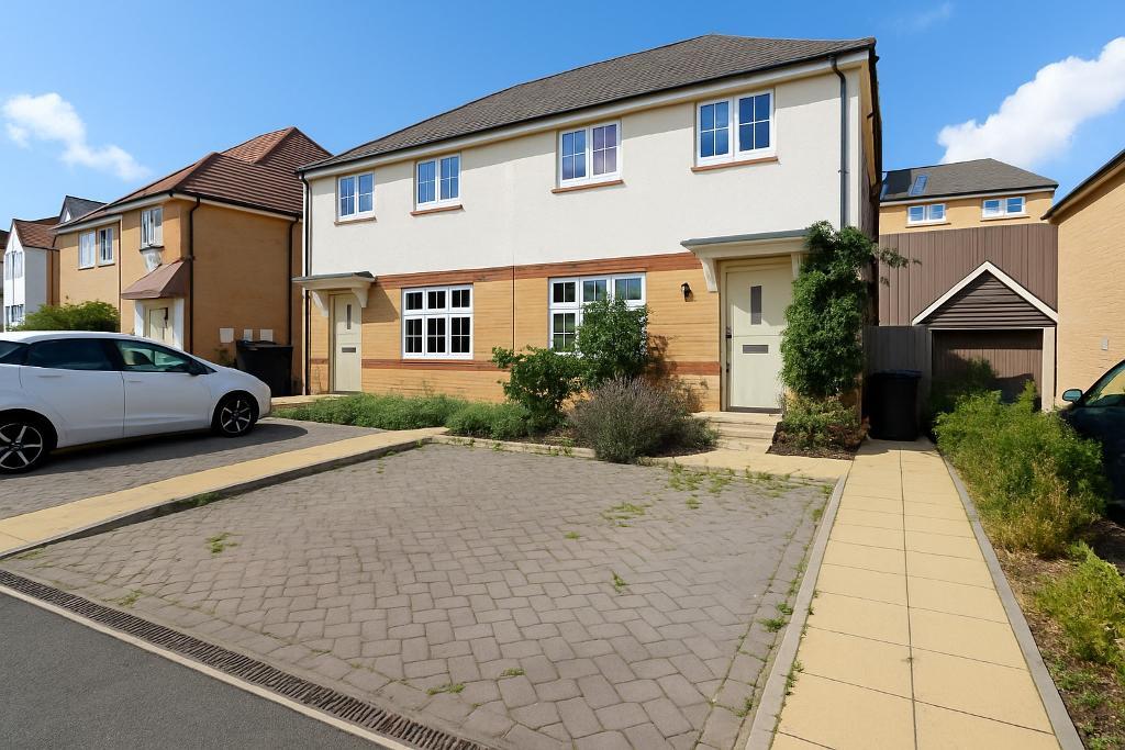 Hunting Drive, Luton, Bedfordshire, LU2 0GA