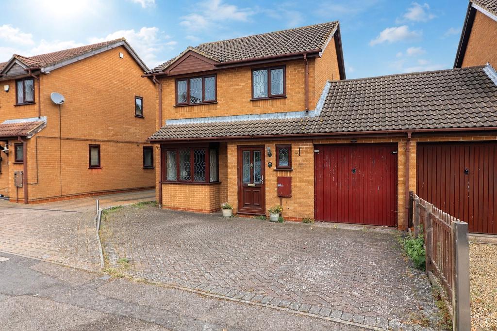Dexter Close, Luton, Bedfordshire, LU3 4DY