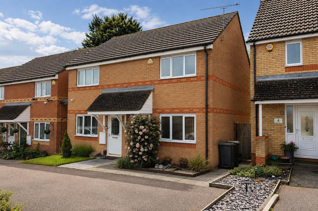 Collingwood Close, Luton, Bedfordshire, LU4 9TW