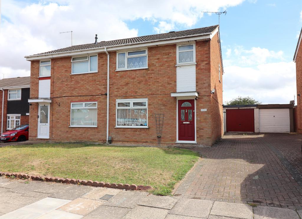 Bembridge Gardens, Luton, Bedfordshire, LU3 3SJ